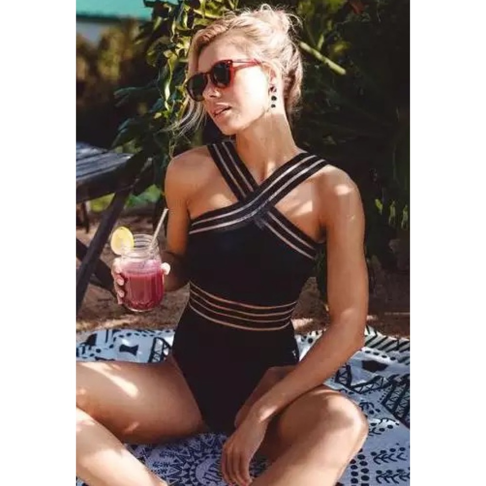 Black Criss Cross Striped Mesh One Piece Swimsuit - Picture 4 of 16